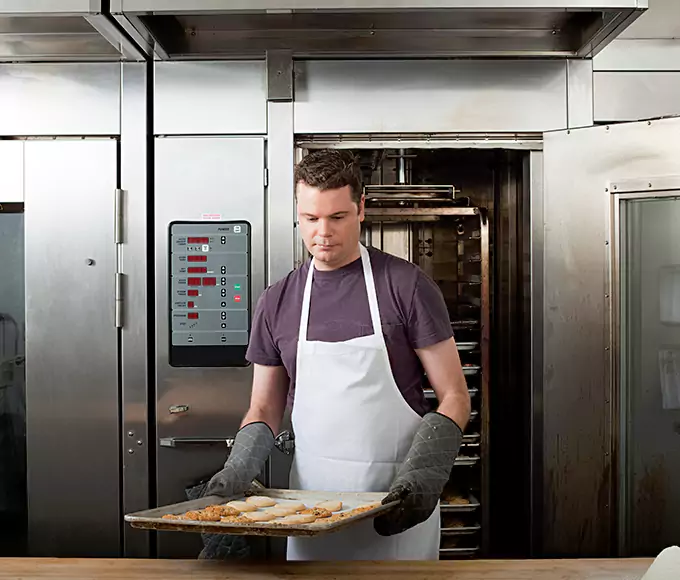 Why Arlington, MA Kitchens Trust Arlington Appliance Pro for Commercial Oven Repair?